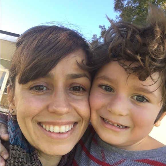 Meet your Posher, Evelin - Picture 1 of 1